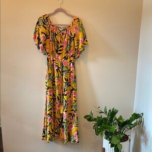 Floral Yellow Maxi Dress SZ Large